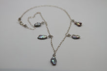 Load image into Gallery viewer, Labradorite & Raven Keshi Pearl Drop Silver Necklace
