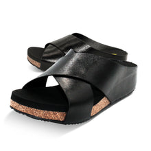 Load image into Gallery viewer, Ablette Leather Sandal- Black