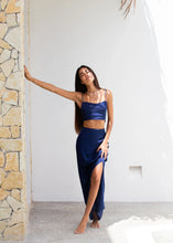 Load image into Gallery viewer, Dani Maxi Skirt Navy Peony