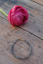 Load image into Gallery viewer, Labradorite Heishi Gold Bracelet