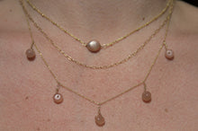 Load image into Gallery viewer, Pearl Coin Sand Necklace