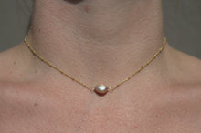 Load image into Gallery viewer, Pearl Coin Sand Necklace