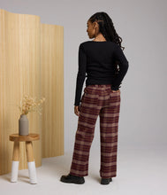 Load image into Gallery viewer, Jill Top- Black