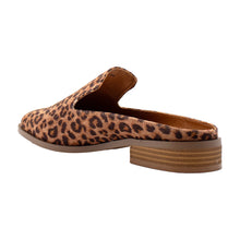 Load image into Gallery viewer, Avery Mule- Leopard