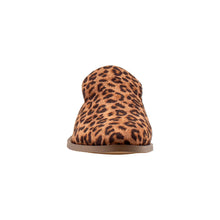 Load image into Gallery viewer, Avery Mule- Leopard