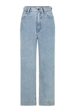 Load image into Gallery viewer, The Eve Denim Cropped Jeans