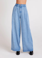 Load image into Gallery viewer, Greta Pleated Wide Leg