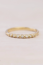 Load image into Gallery viewer, Solid Gold Timeless Diamond Gold Ring