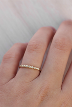 Load image into Gallery viewer, Solid Gold Timeless Diamond Gold Ring