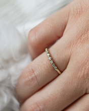 Load image into Gallery viewer, Solid Gold Timeless Diamond Gold Ring
