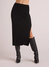 Load image into Gallery viewer, Knit Skirt w/ Side Slit- Black