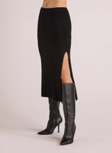 Load image into Gallery viewer, Knit Skirt w/ Side Slit- Black