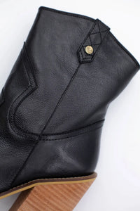 Strength Black Leather Boots