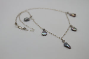 Labradorite & Raven Keshi Pearl Drop Silver Necklace