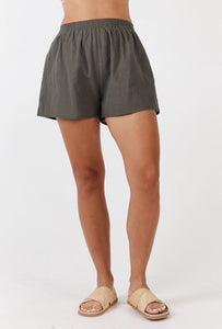 Lennox Shorts in Forest Green