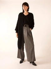 Load image into Gallery viewer, Long Cable Knit Cardigan- Black