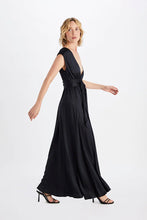 Load image into Gallery viewer, Grace Gown in Black