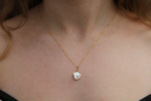 Load image into Gallery viewer, Champange Keshi Pearl Gold Necklace