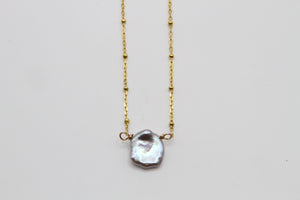 Raven Keshi Pearl Gold Necklace