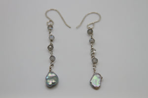 Ocean Dream Small Pearl Silver Earrings