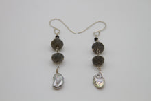 Load image into Gallery viewer, A Night Out Pearl Silver Earrings