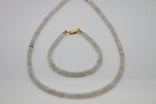 Load image into Gallery viewer, Moonstone Faceted Gold Bracelet