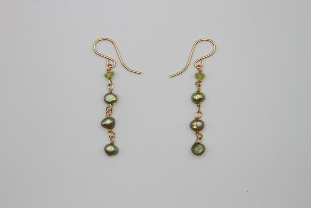 Glimmering Green Gold Earrings