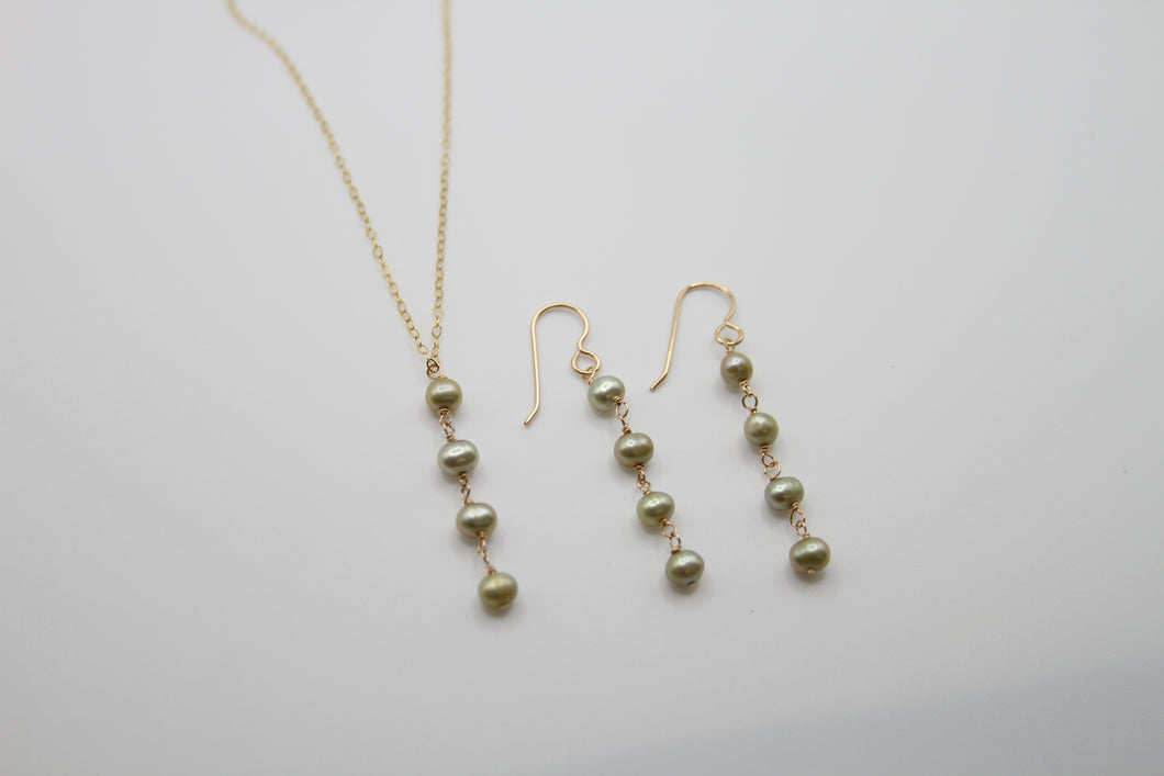 Four Green Pearls Gold Earrings