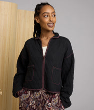 Load image into Gallery viewer, Elderberry Quilted Jacket- Black