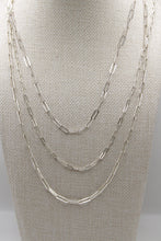 Load image into Gallery viewer, Small Paperclip Silver Necklace