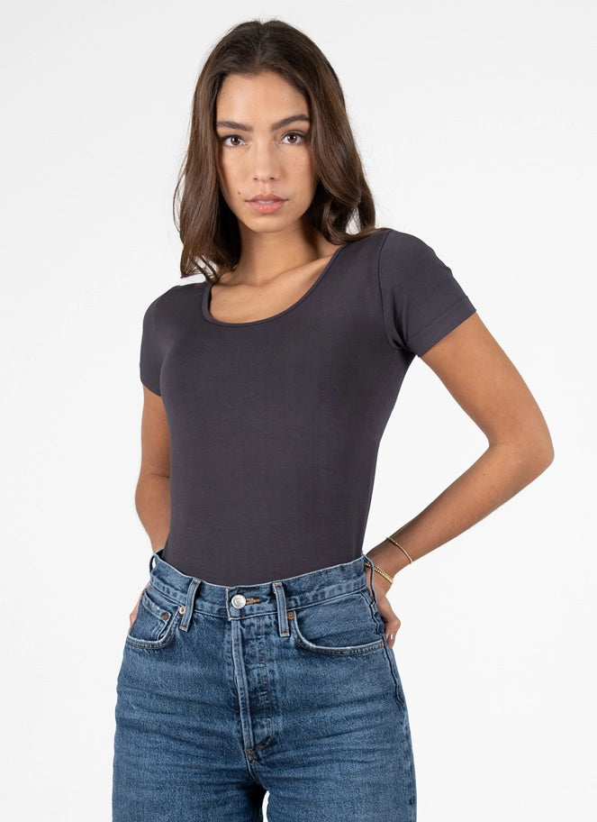 Bamboo S/S Scoop Neck Top- Lead