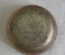 Load image into Gallery viewer, THADOBATI TIBETAN SINGING BOWLS- D5