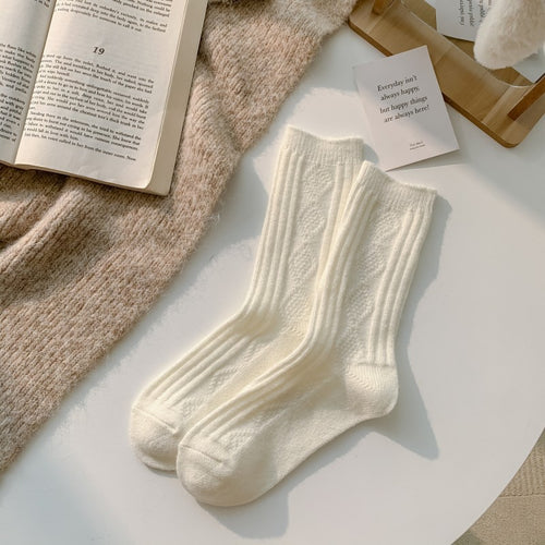 Knitted Cashmere Crew Socks White