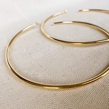 Load image into Gallery viewer, 18k Gold Filled 4&quot; Big Plain Hoop Earrings