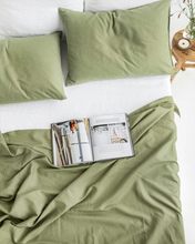 Load image into Gallery viewer, Sage Linen-Cotton Sheet Set