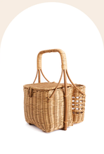 Load image into Gallery viewer, Lovers Picnic Basket