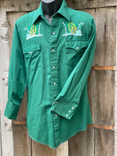 Load image into Gallery viewer, Vintage Green Embroidered Wheel Shirt
