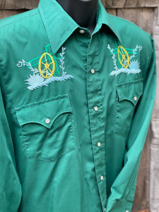 Vintage Green Embroidered Wheel Shirt