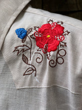 Load image into Gallery viewer, Vintaged Flower Embroidered Vintage Western Shirt